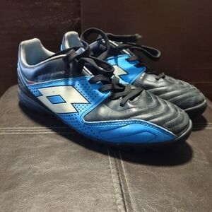 LOTTO Black and Blue Athletic Shoes